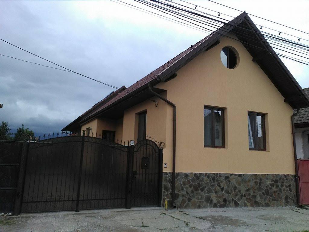 萨彻勒Casa Ovesia别墅 外观 照片