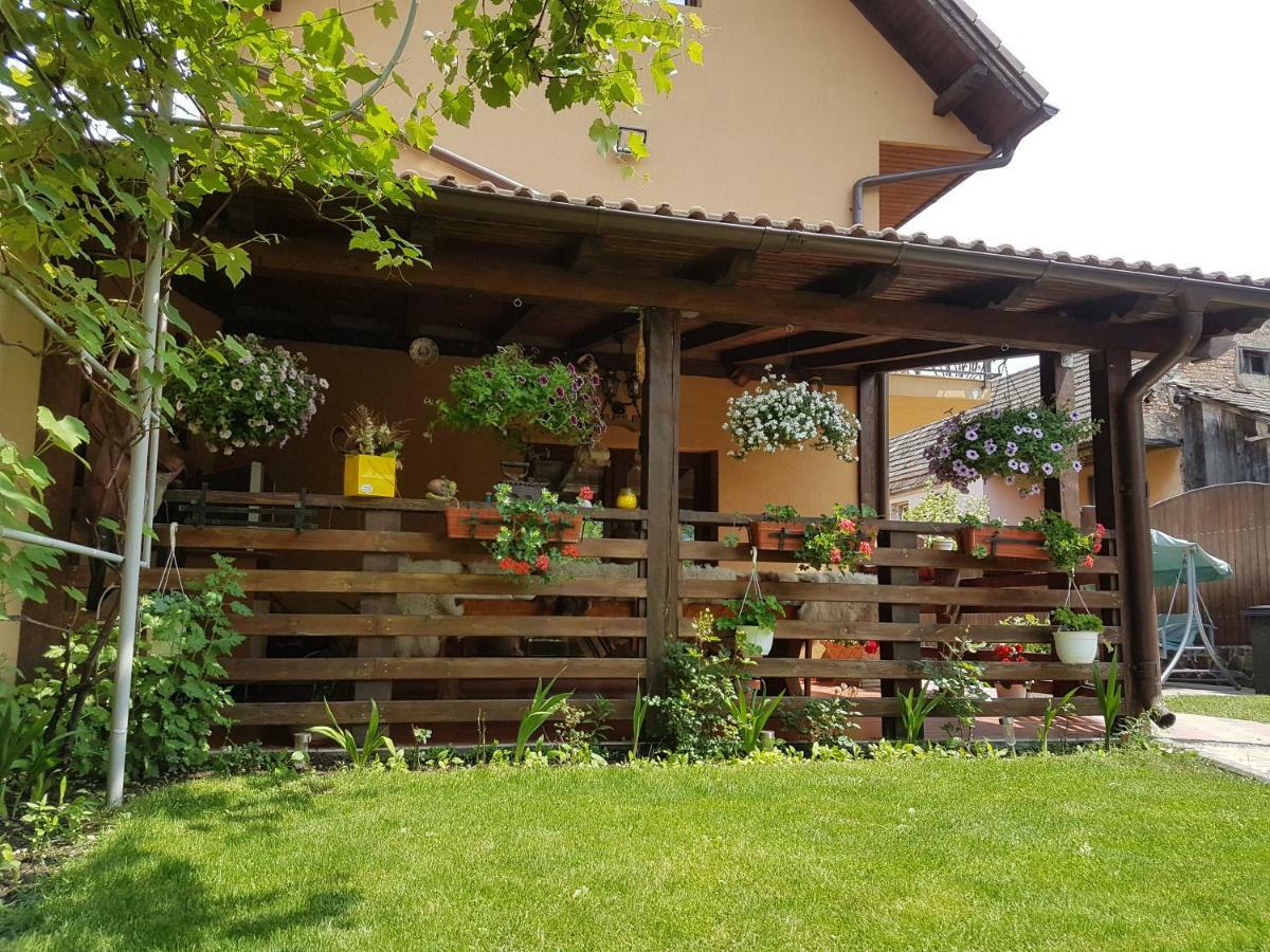 萨彻勒Casa Ovesia别墅 外观 照片